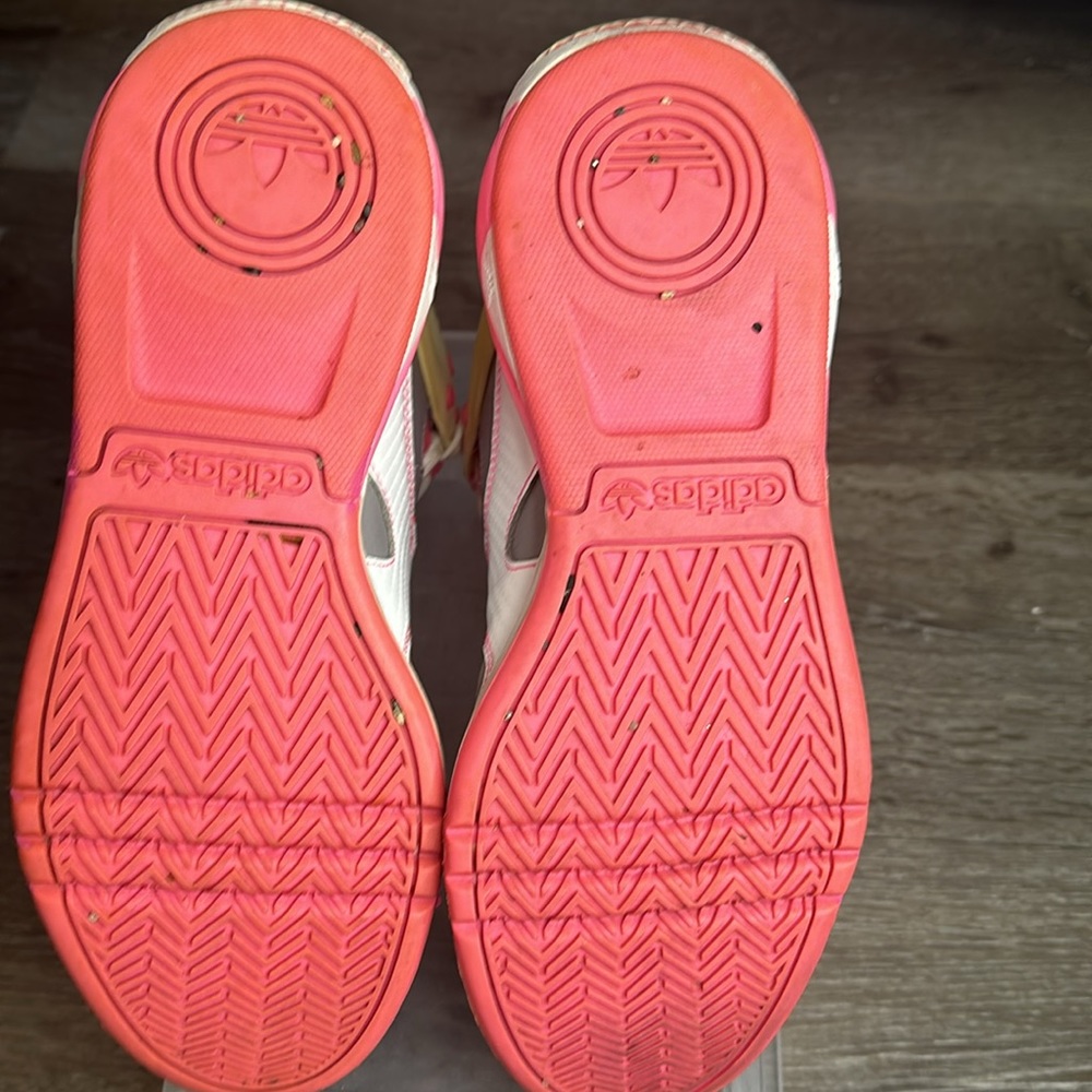 Retro Adidas - Picture 11 of 11